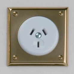 Classic Electric - 10 Series - Bungalow/Tudor Socket - White Insert