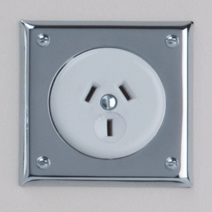 Classic Electric - 10 Series - Bungalow/Tudor Socket - White Insert - Image 2