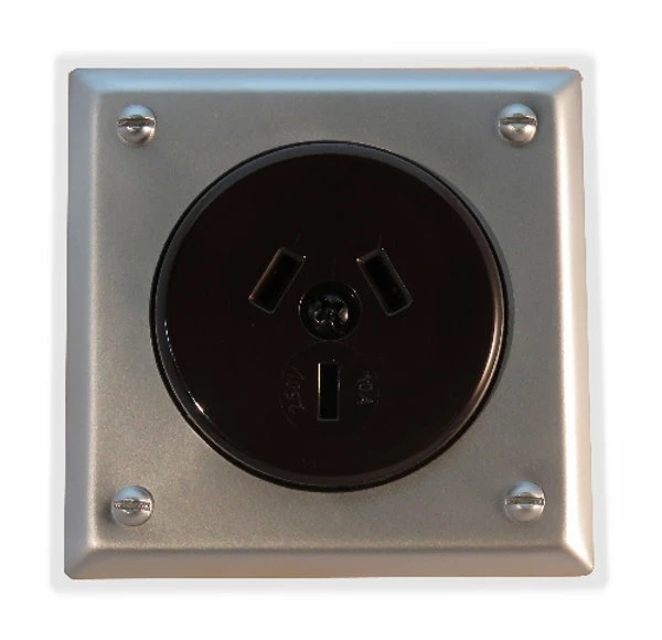 Classic Electric - 10 Series - Bungalow/Tudor Socket - White Insert - Image 6
