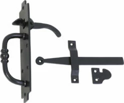 TradCo - Iron Suffolk Latch - Matt Black L170mm
